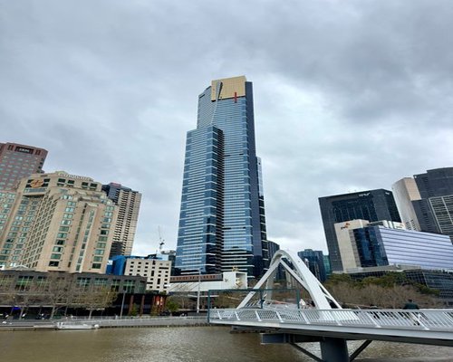 Melbourne Southbank lifestyle and dining precinct